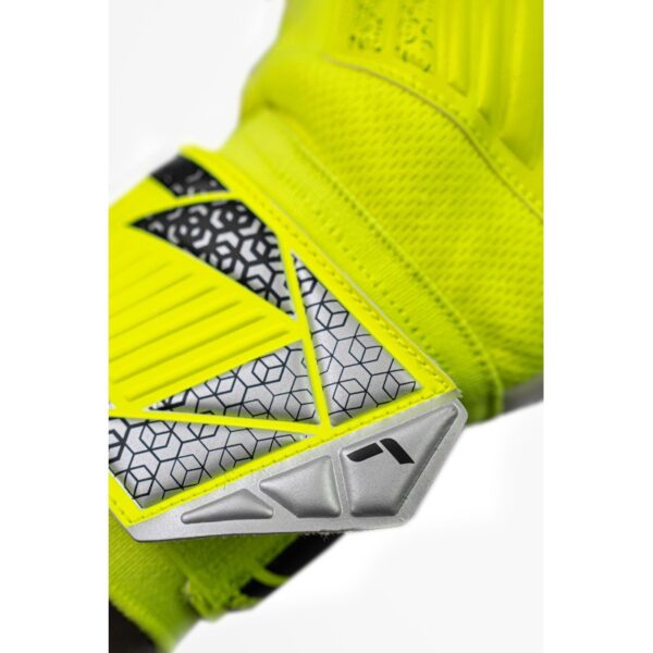 Reusch Attrakt Grip harjoitushanska - Image 4