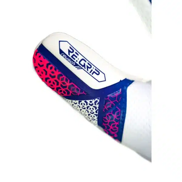 Reusch Attrakt RE:GRIP NC Junior - Image 8